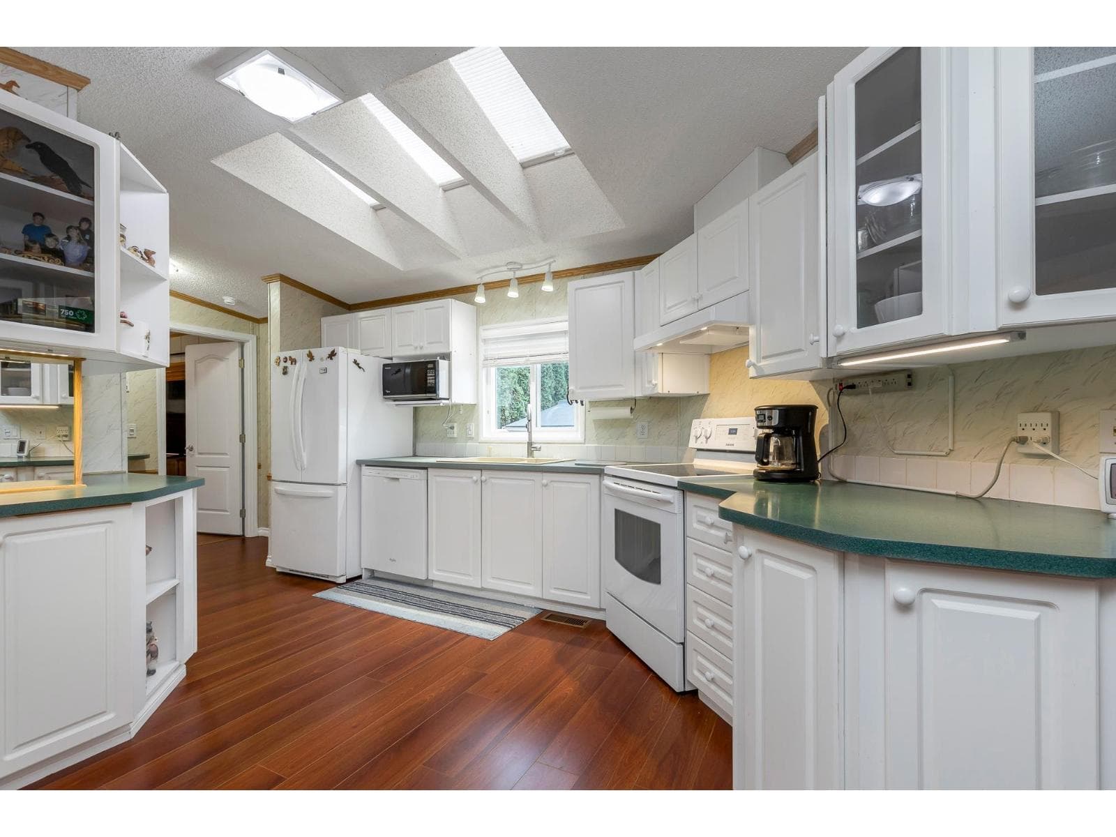 33 2035 MARTENS STREET, Fraser Valley — photo 4