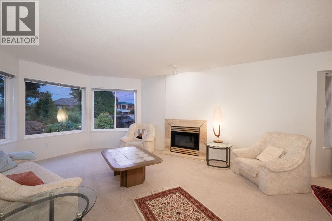 937 WESTMOUNT DRIVE, Greater Vancouver — photo 5