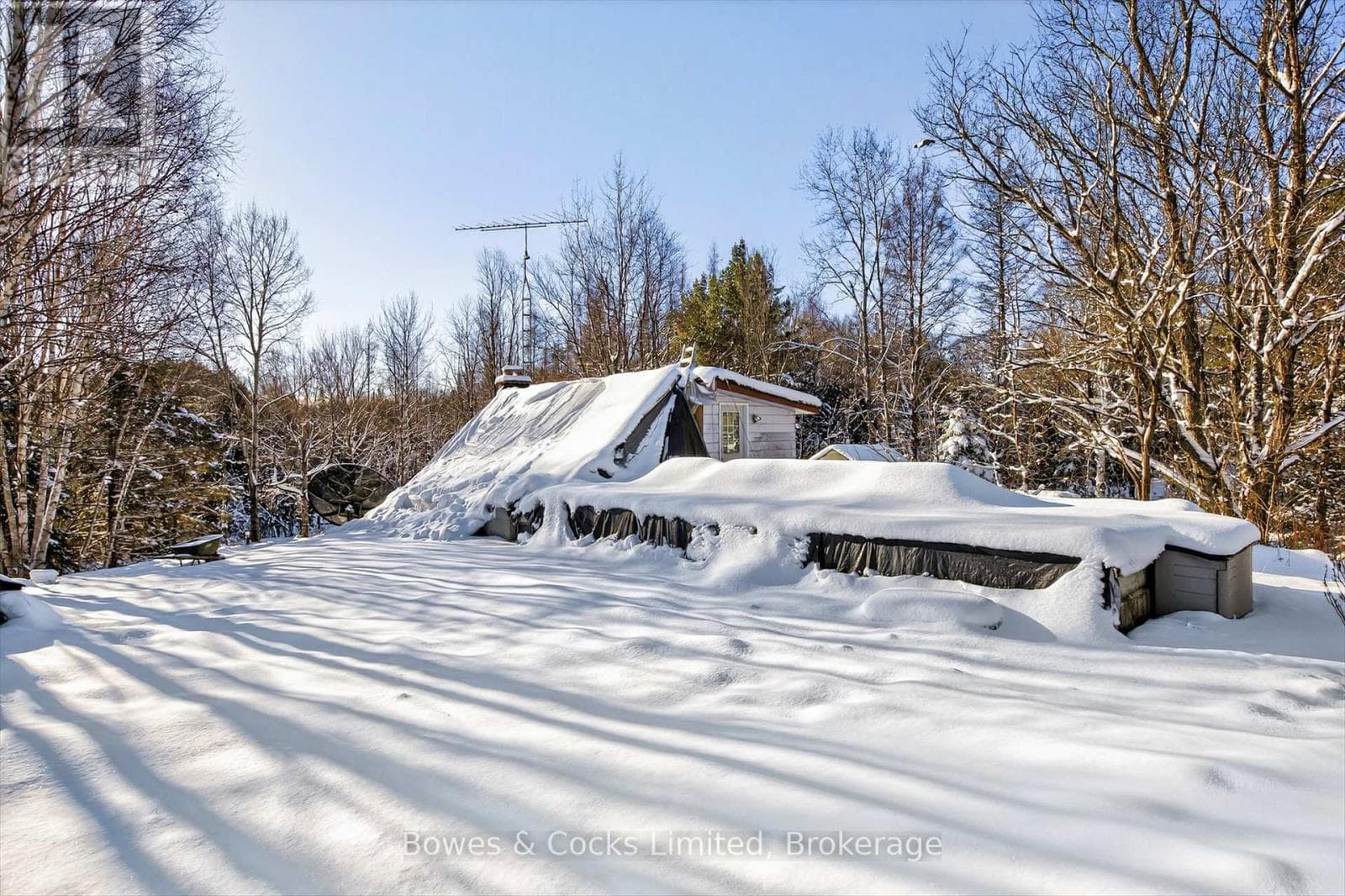 1350 MADILL ROAD, Central Lakes — photo 5