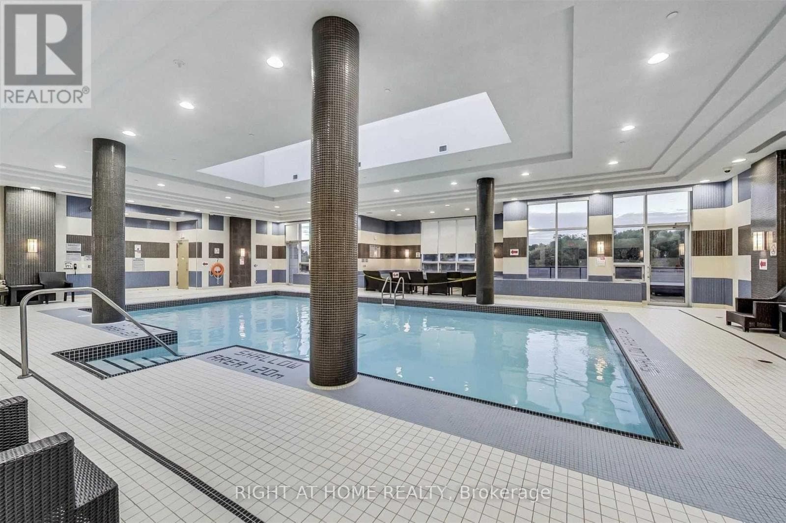 720 - 100 HARRISON GARDEN BOULEVARD, Toronto — photo 2