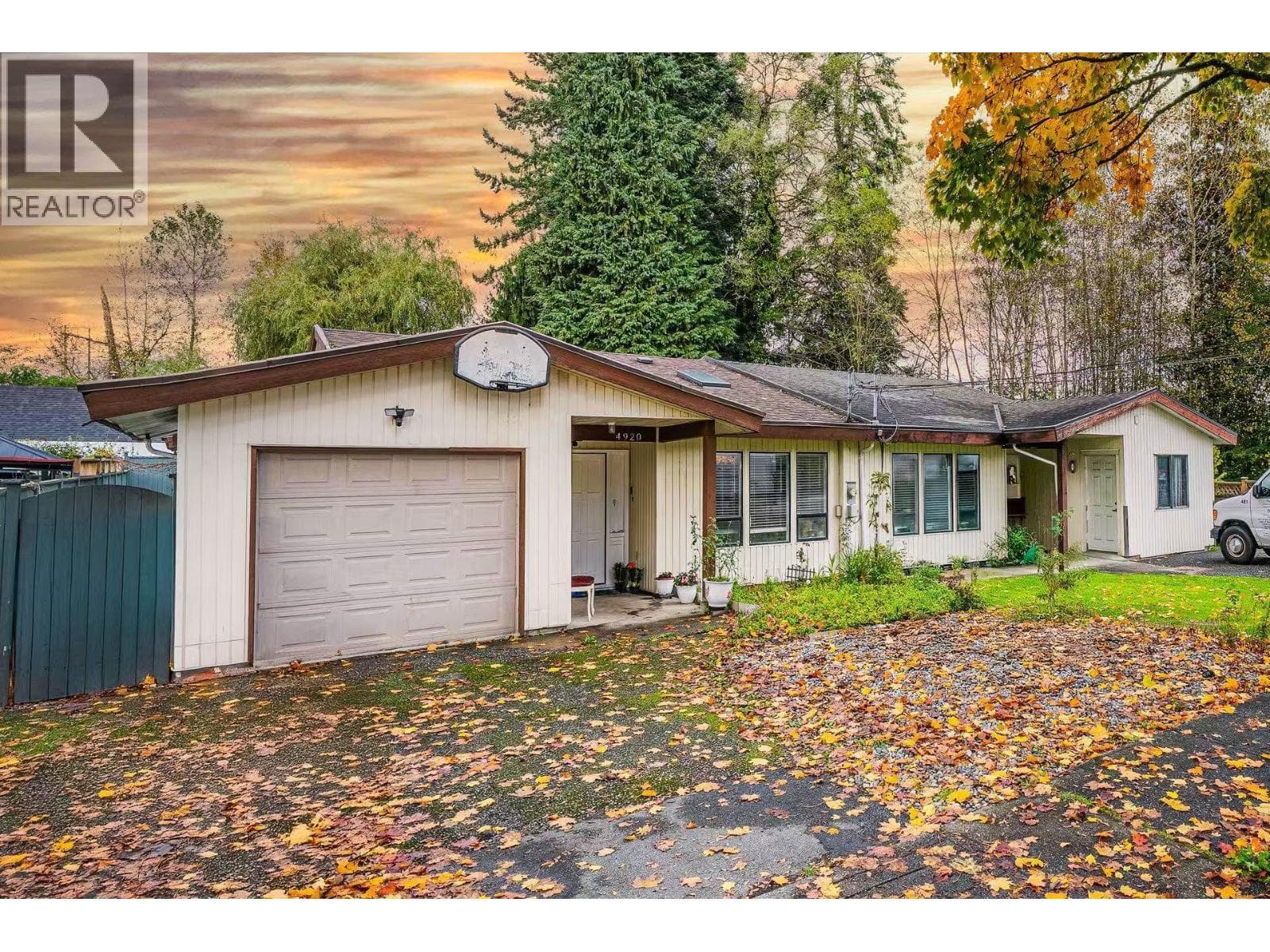 4920 CLAUDE AVENUE, Greater Vancouver — photo 4