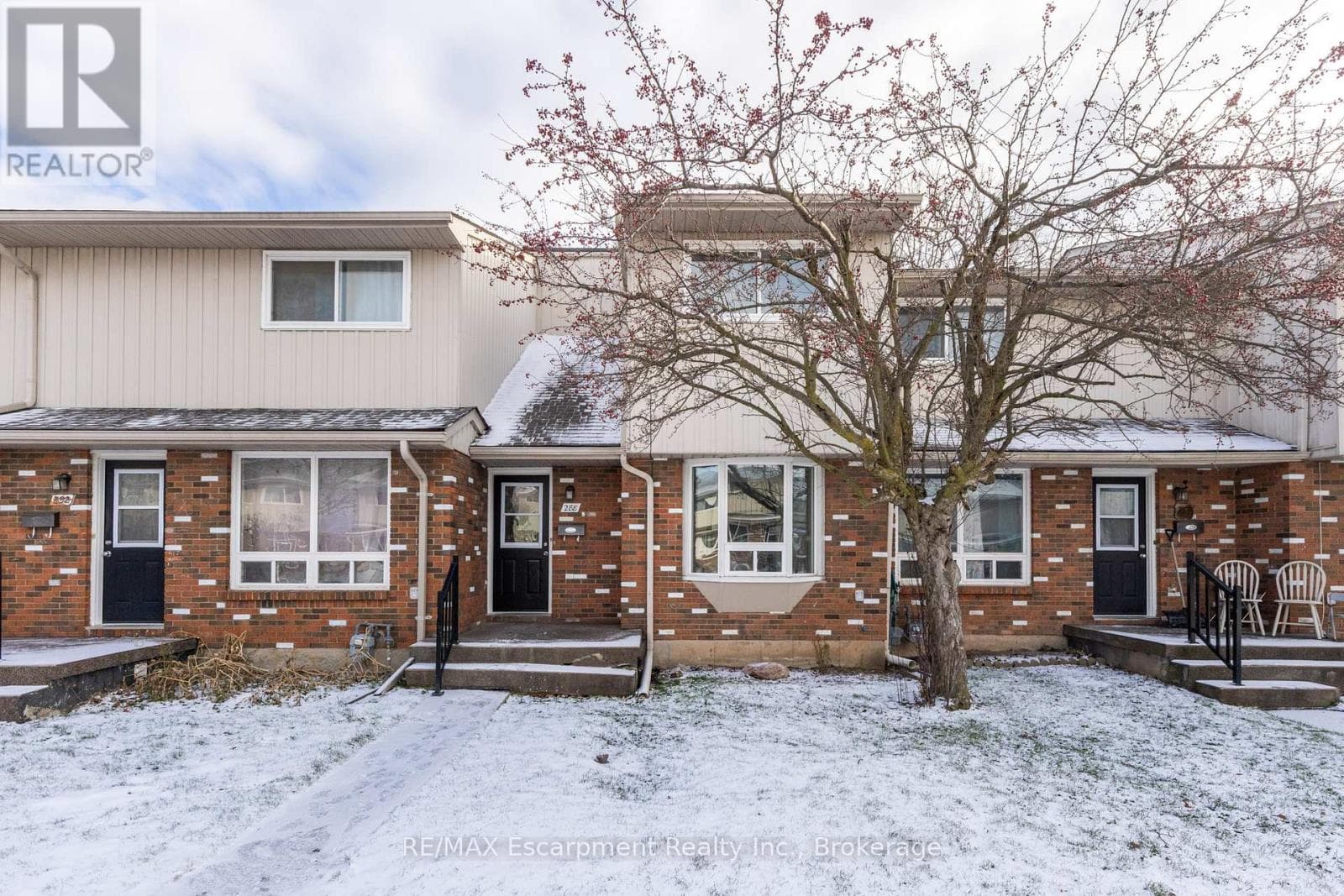100 BROWNLEIGH Avenue Unit# 288 in 