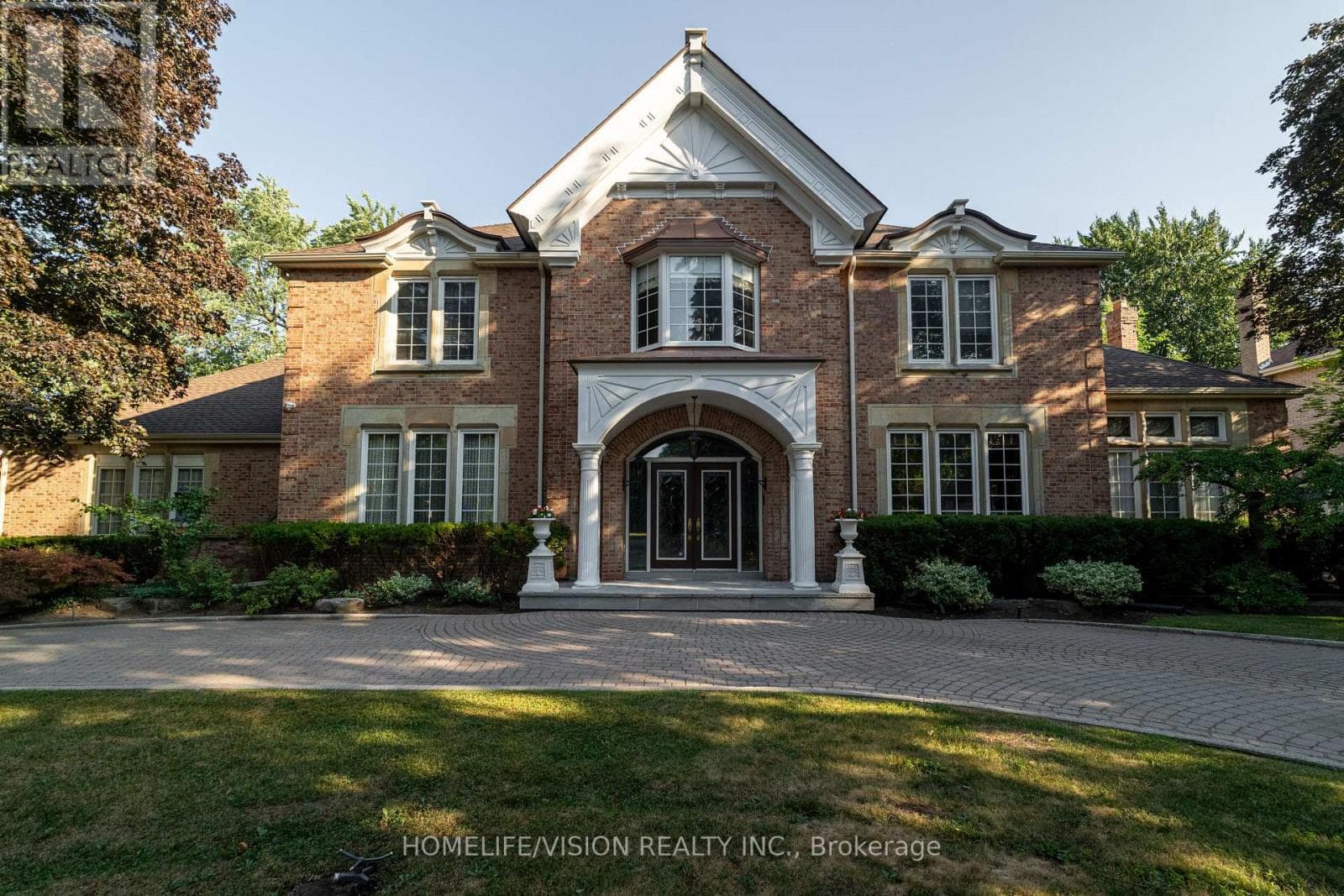 15 DAFFODIL AVENUE in Markham West