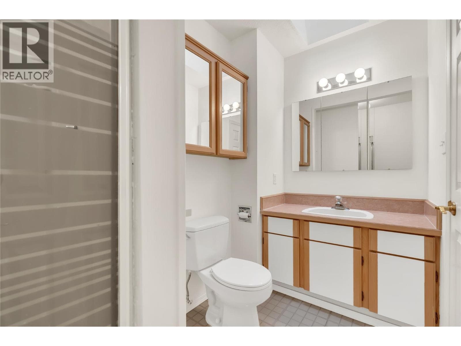 17017 SNOW AVENUE UNIT 24, Interior REALTORS® — photo 5