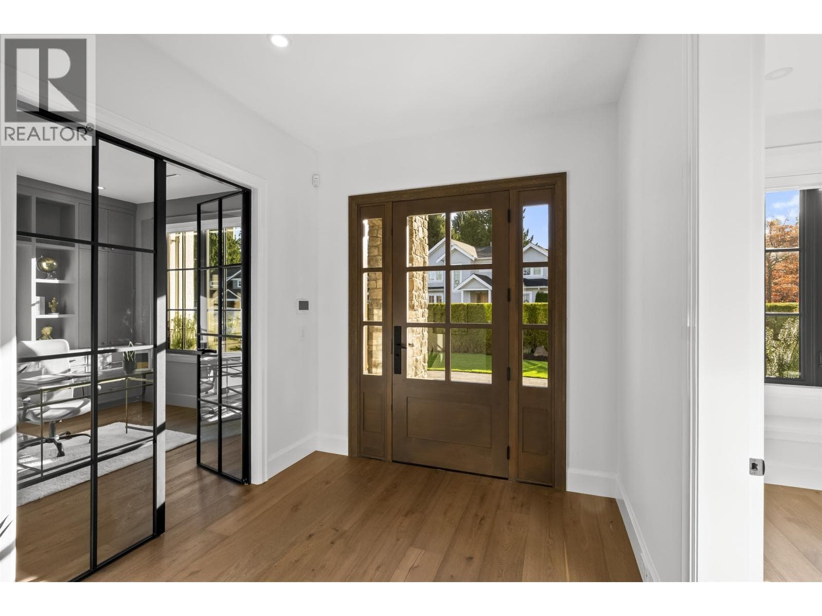 4925 DOGWOOD DRIVE — photo 3