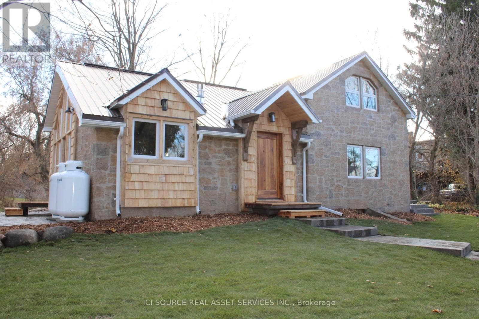 131 ORR STREET, Toronto — photo 3