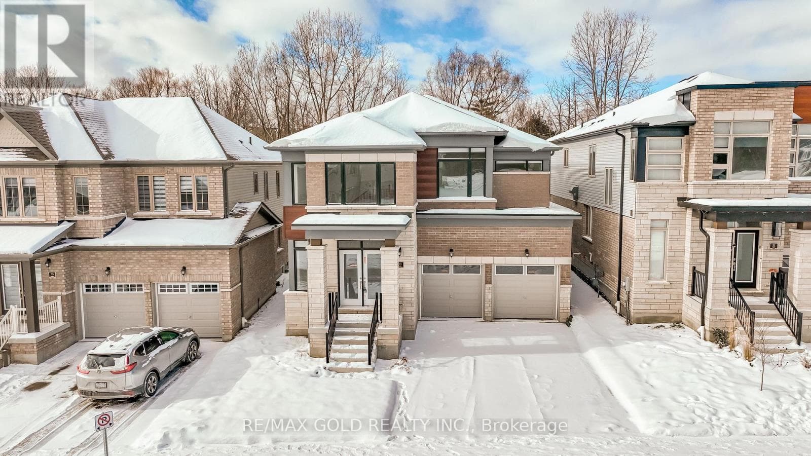 33 GILHAM WAY in 