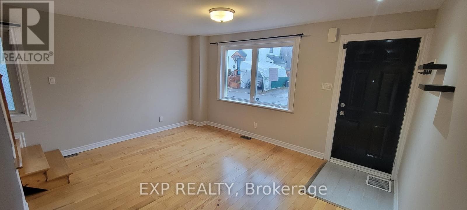 292 RICHELIEU AVENUE — photo 4