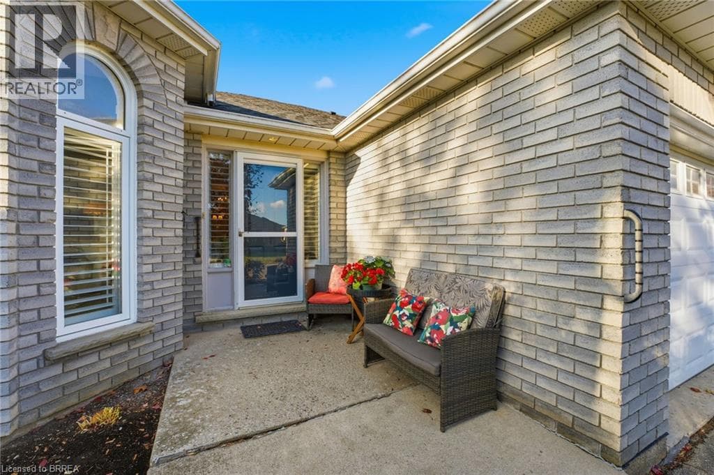 14 DUNTON Lane — photo 4