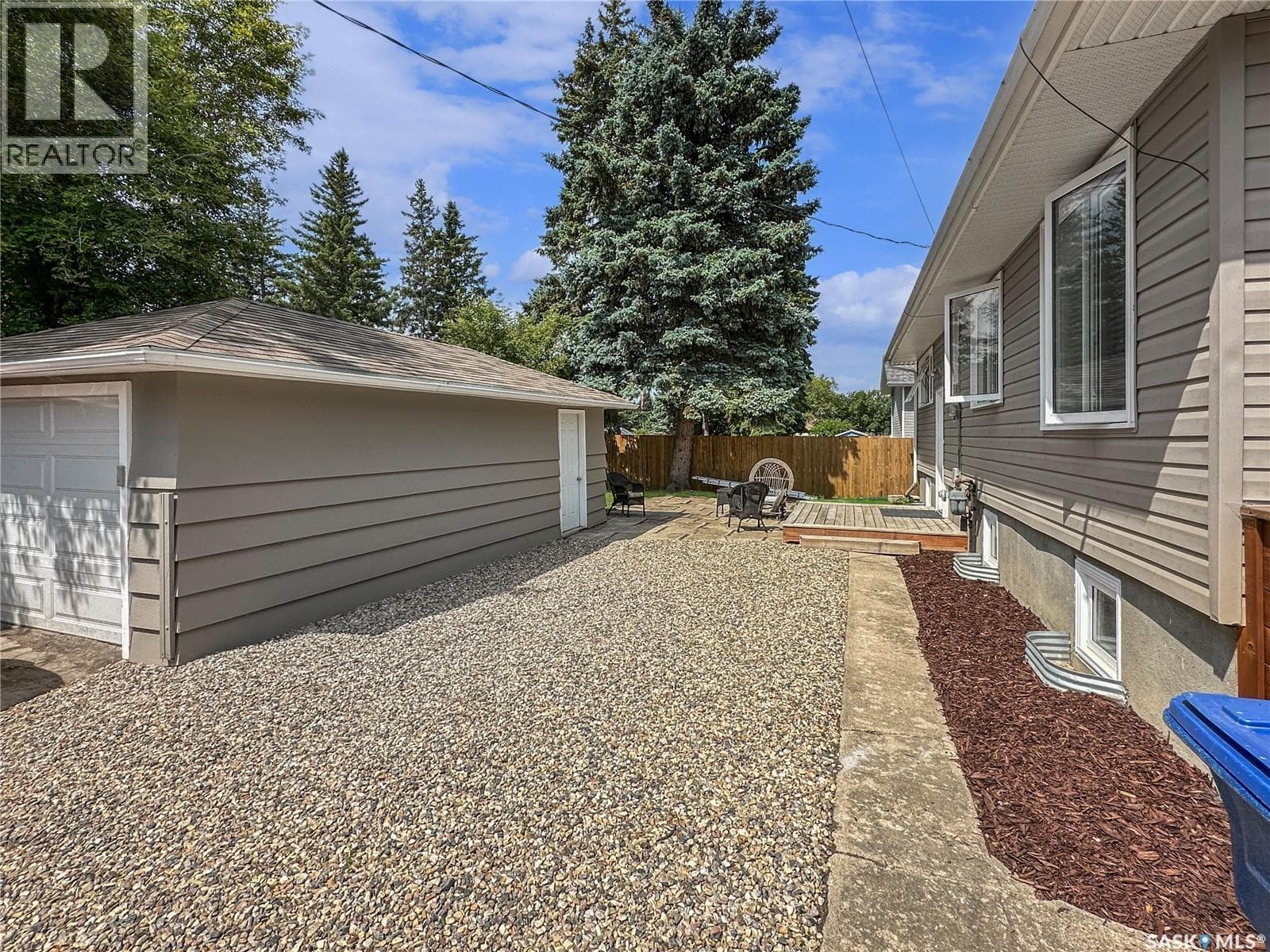 614 GODKIN AVENUE — photo 3