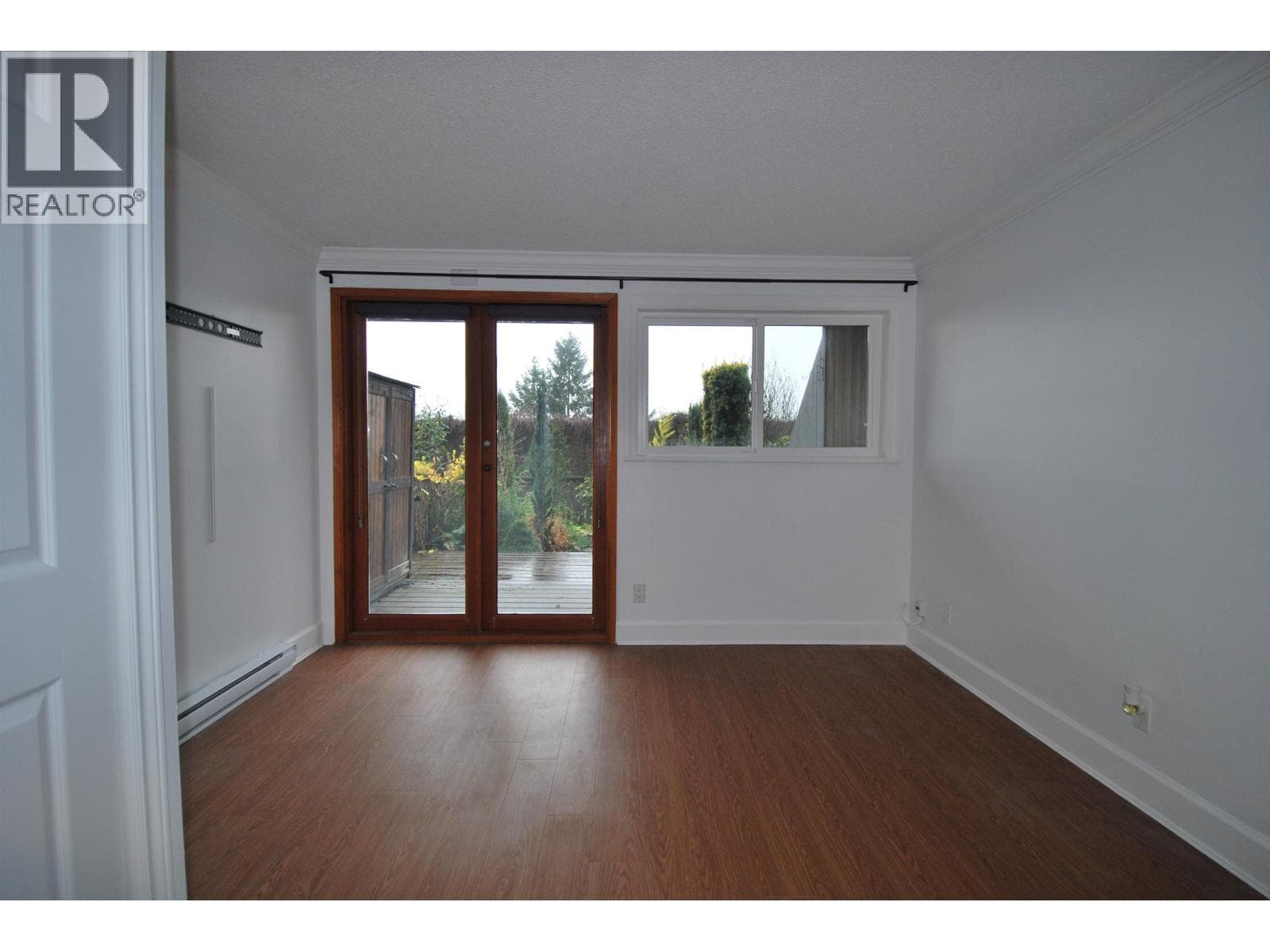 410 CROSSCREEK ROAD — photo 2