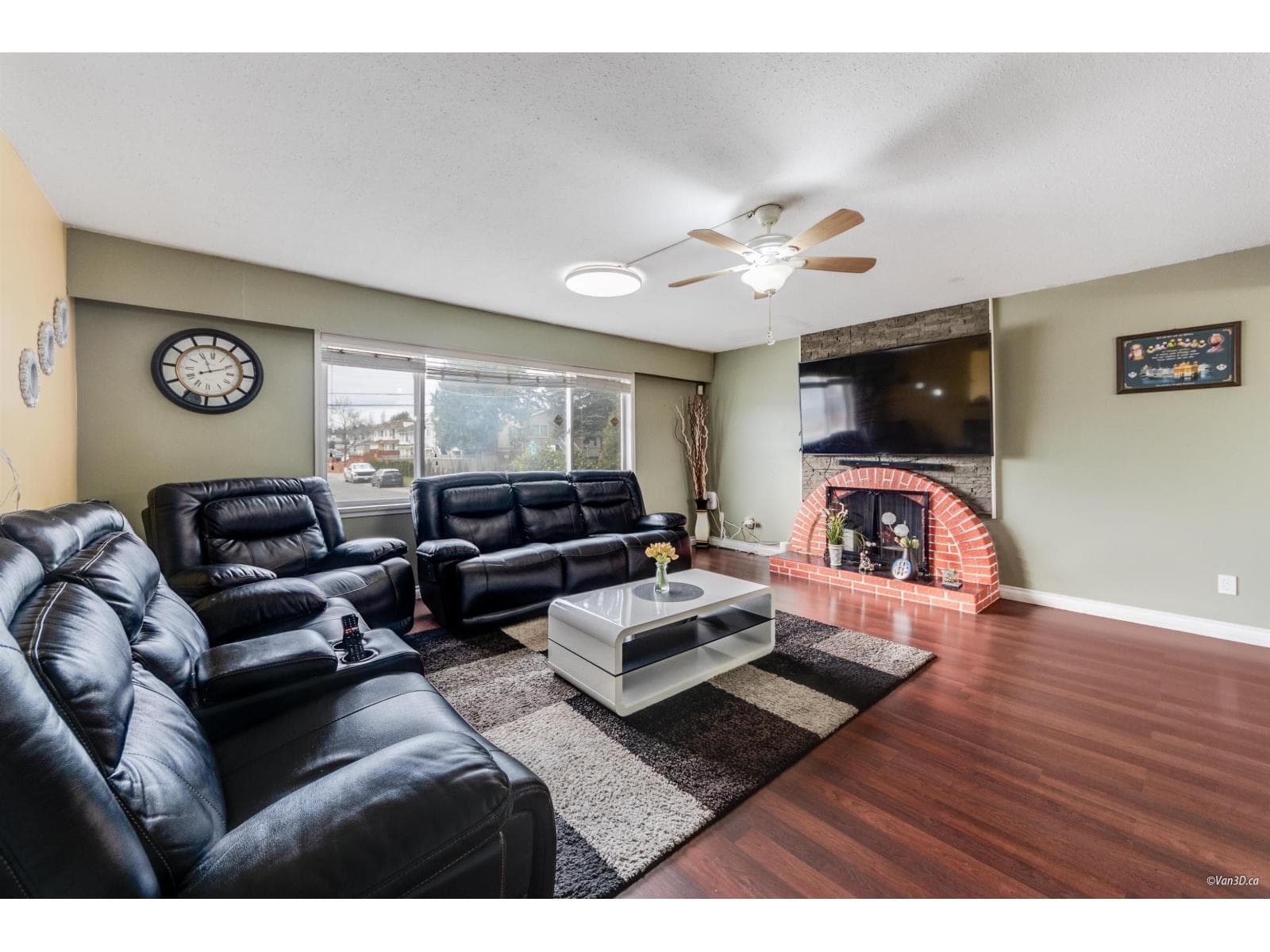 13553 84 AVENUE in 
