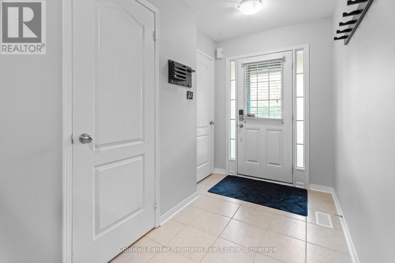 71 - 1035 VICTORIA ROAD S — photo 4