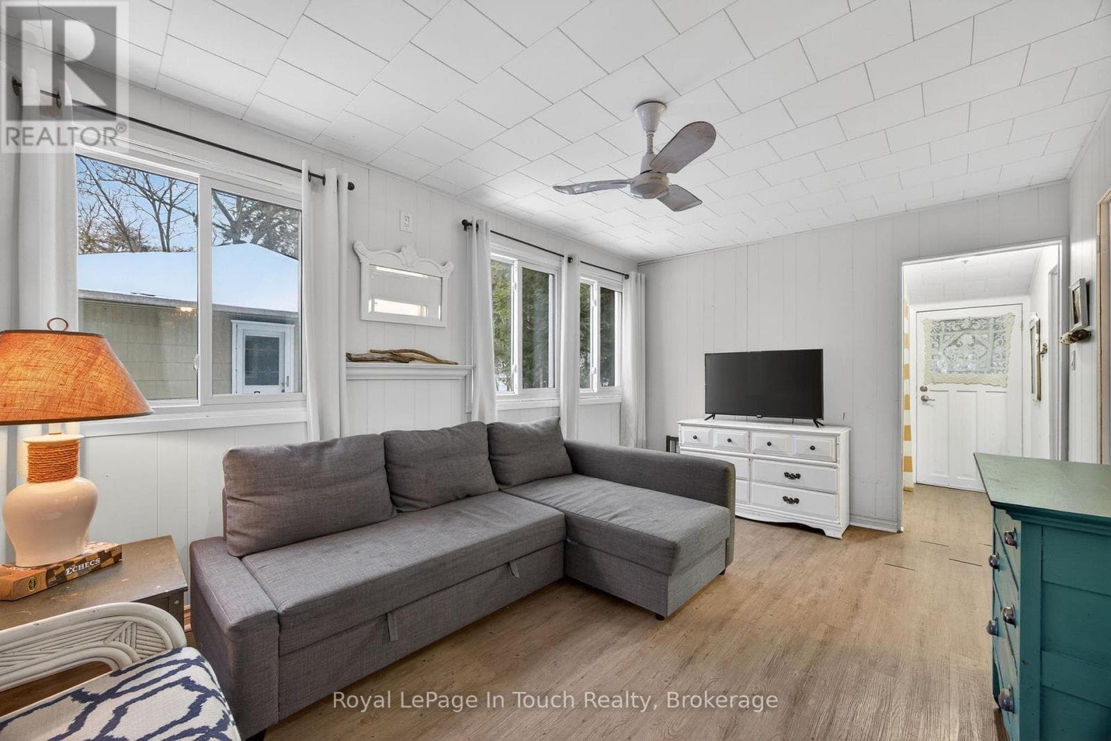 85 TINY BEACHES ROAD S, OnePoint — photo 4