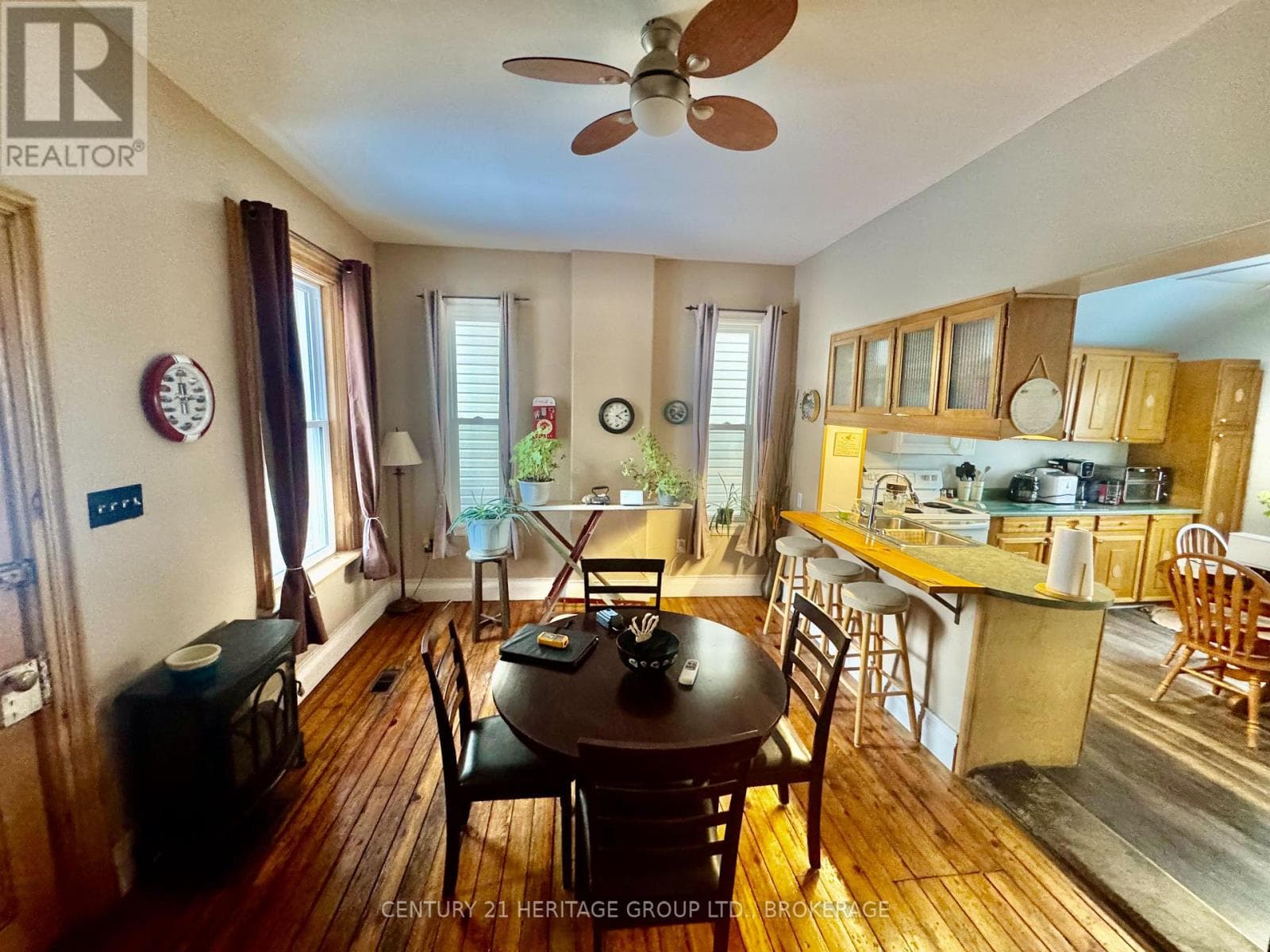 123 MILL STREET — photo 3