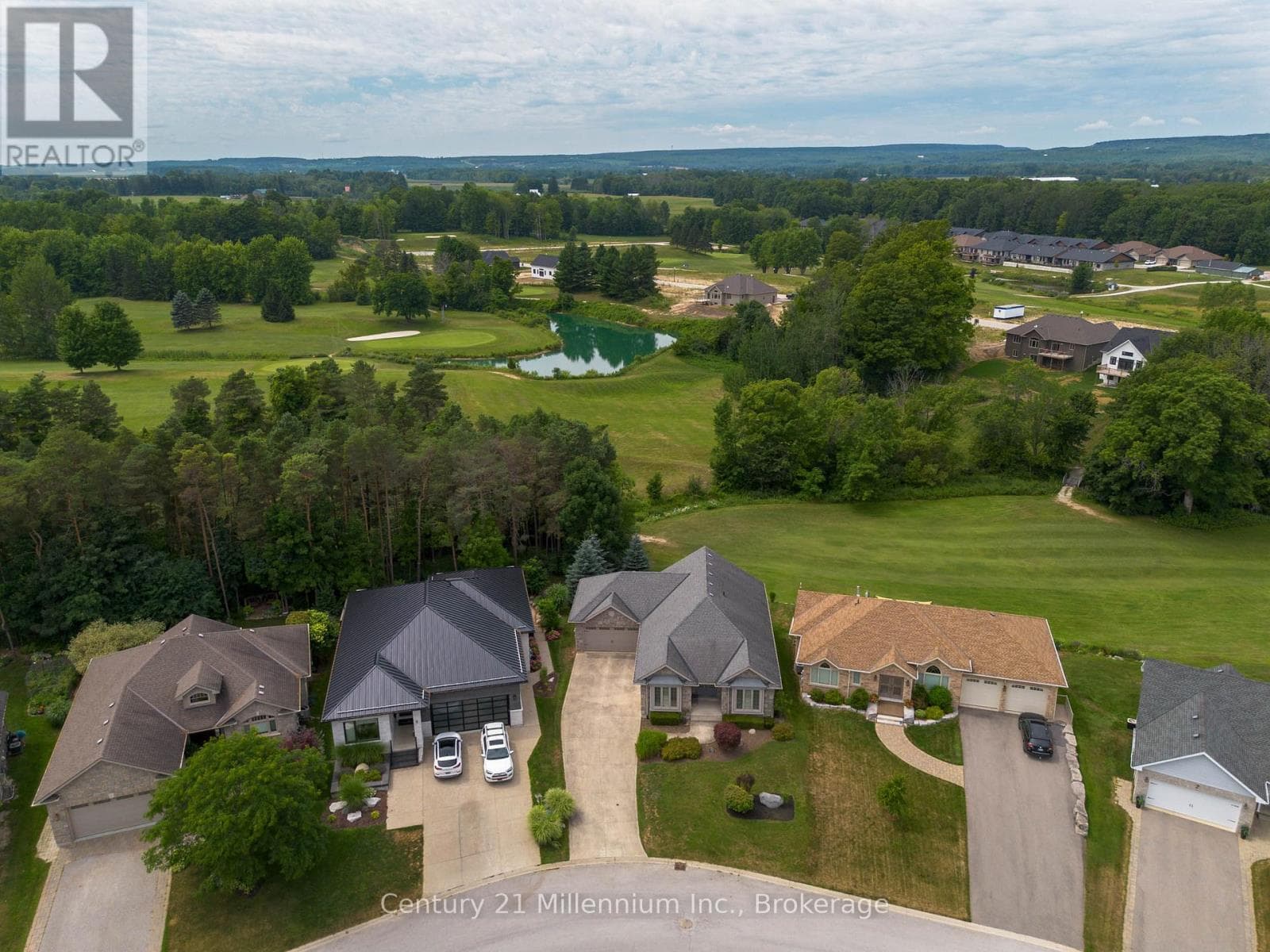 6 GLEN ABBEY COURT, OnePoint — photo 3