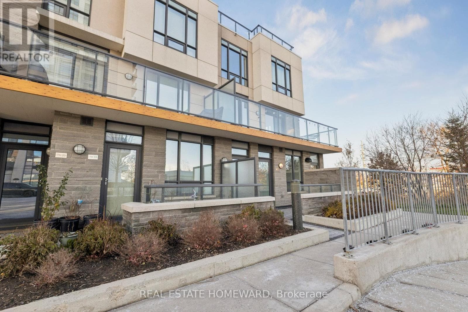 21 - 1245 BAYLY STREET, Toronto — photo 2