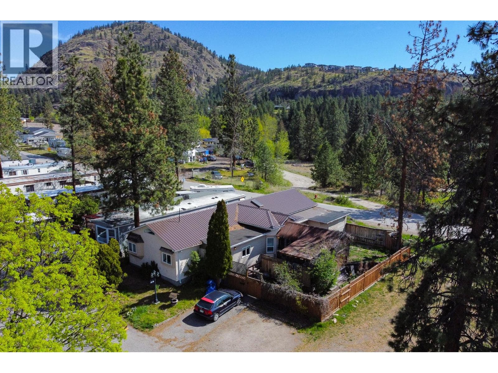 1999 Highway 97 S Unit# 145, Interior REALTORS® — photo 2
