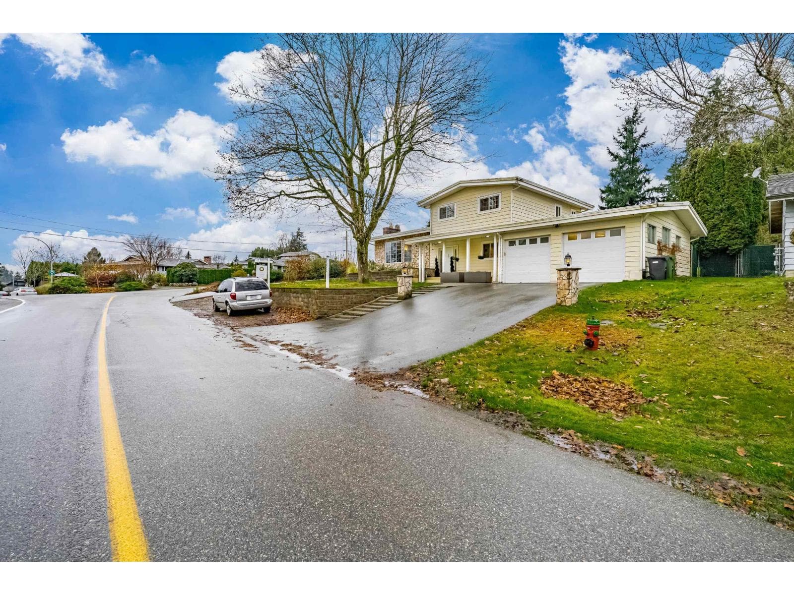 2523 SUNNYSIDE CRESCENT, Fraser Valley — photo 4