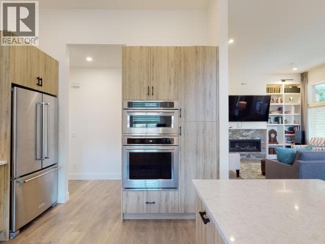 4048 SATURNA AVENUE, Powell River — photo 3