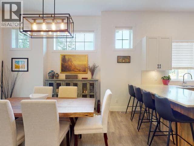 4048 SATURNA AVENUE, Powell River — photo 5