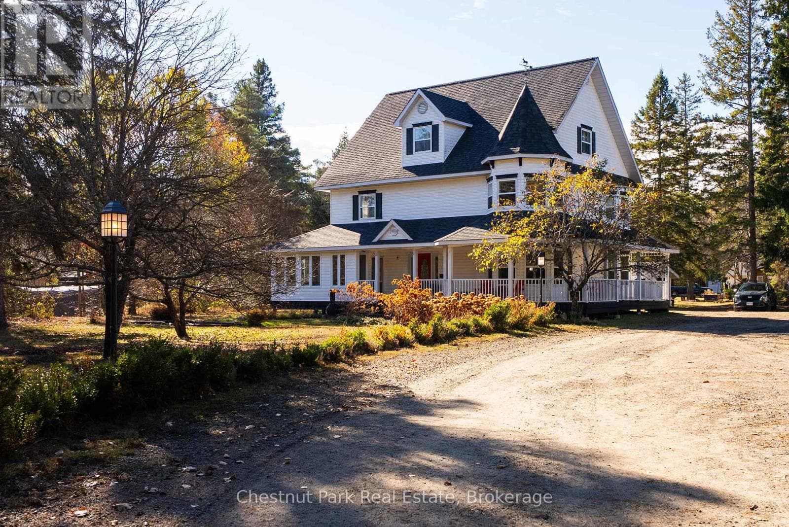 75 POND CRESCENT, OnePoint — photo 2
