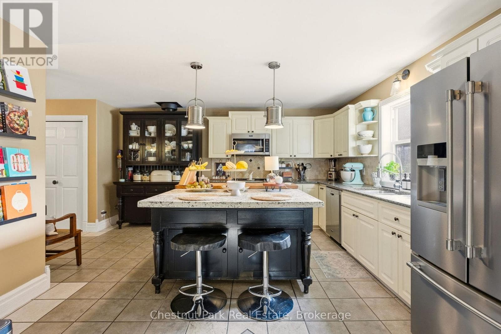 75 POND CRESCENT, OnePoint — photo 4