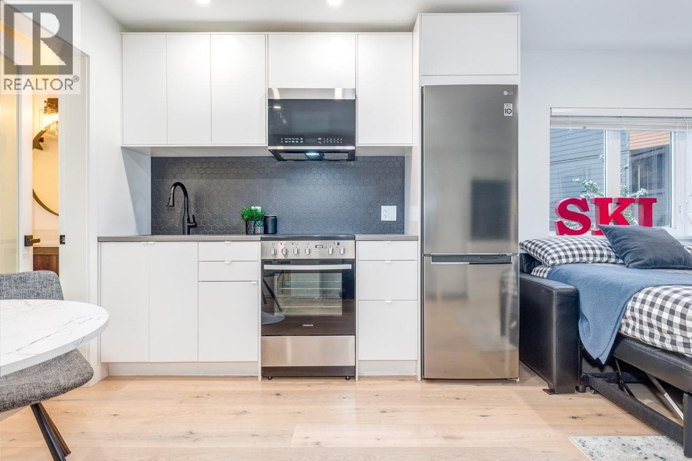 318 2111 WHISTLER ROAD in 