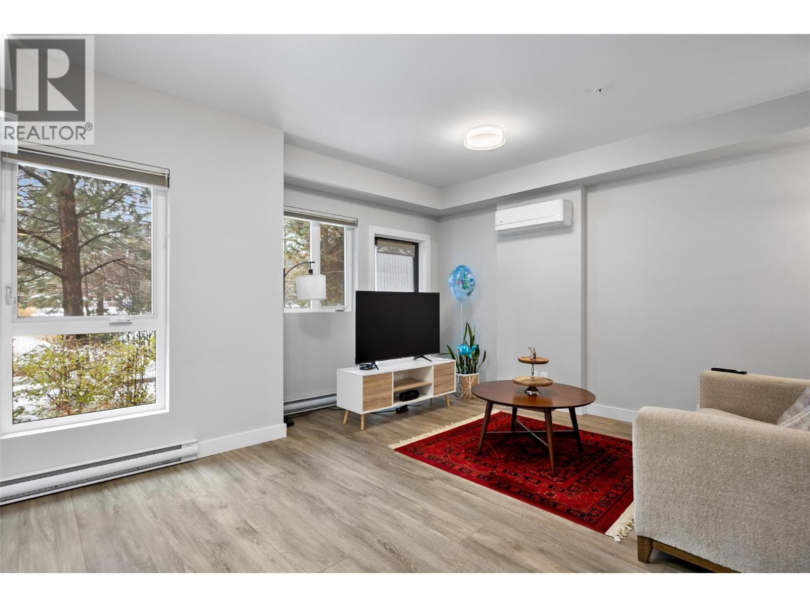 875 University Drive Unit# 105, Interior REALTORS® — photo 5