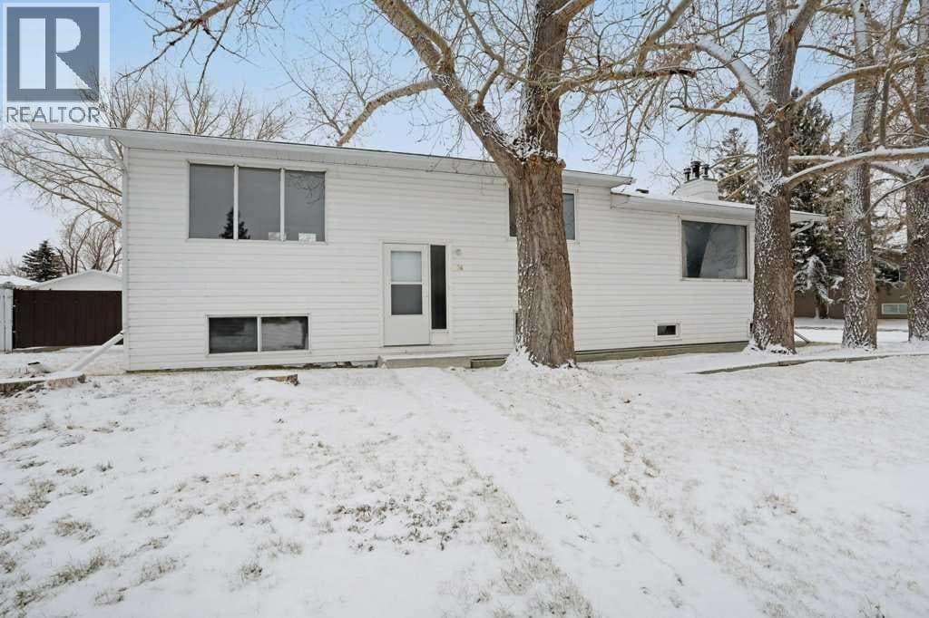 24 BEAMISH PARK DRIVE EAST in 