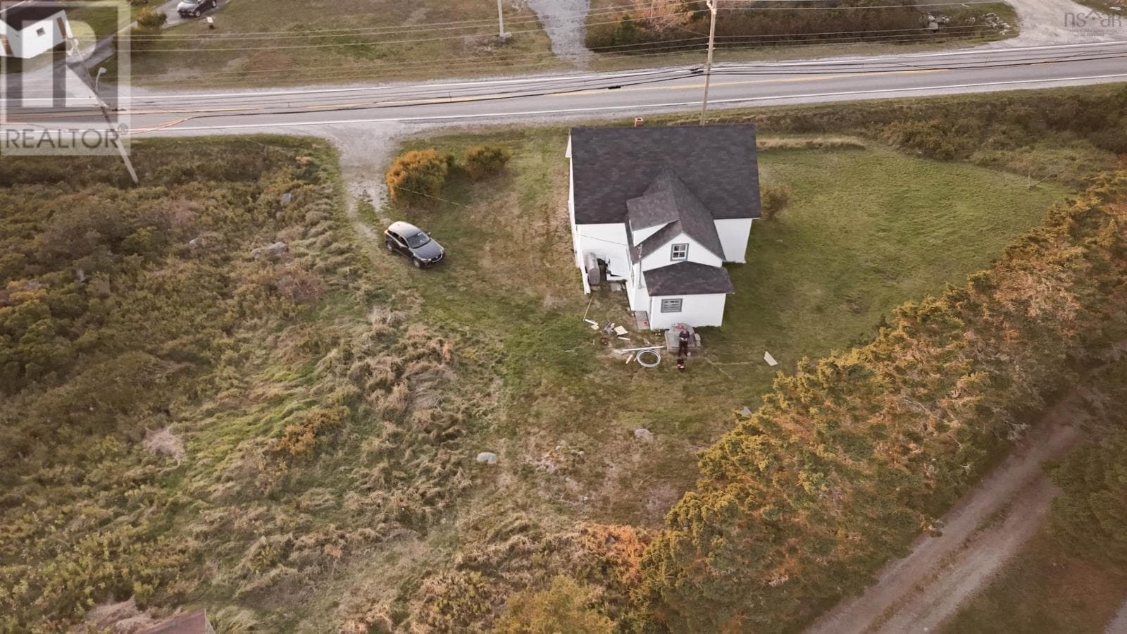 2059 HIGHWAY 330, NSAR — photo 2