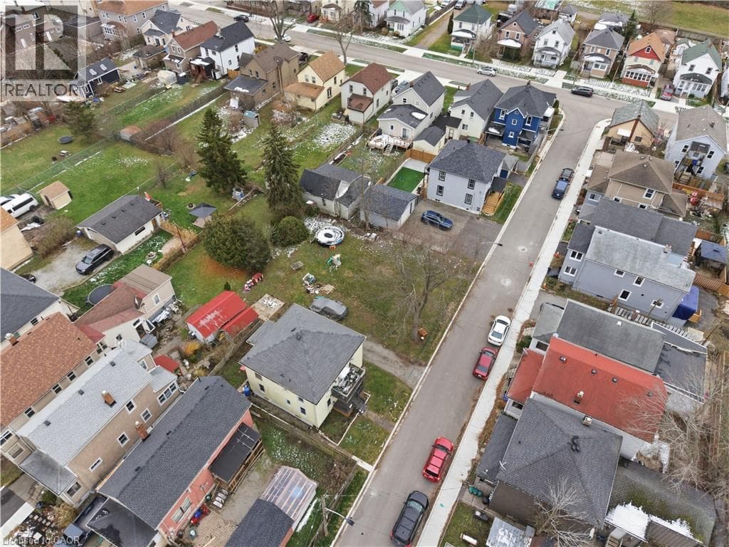 11 PATSY AVENUE, Cornerstone — photo 2
