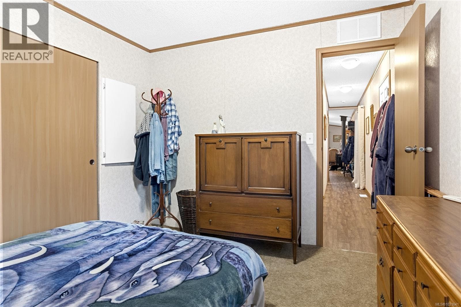 1 Honey Dr, Vancouver Island — photo 2
