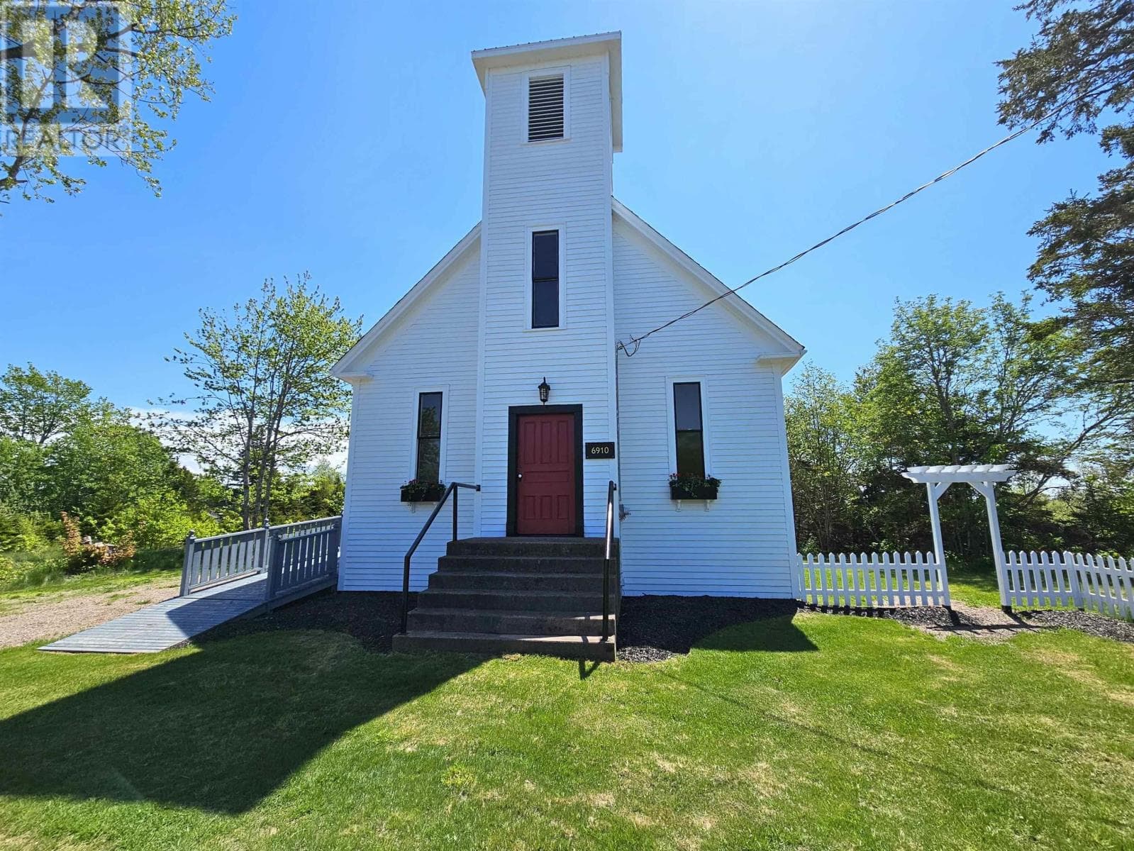 6910 HIGHWAY 2 in 
