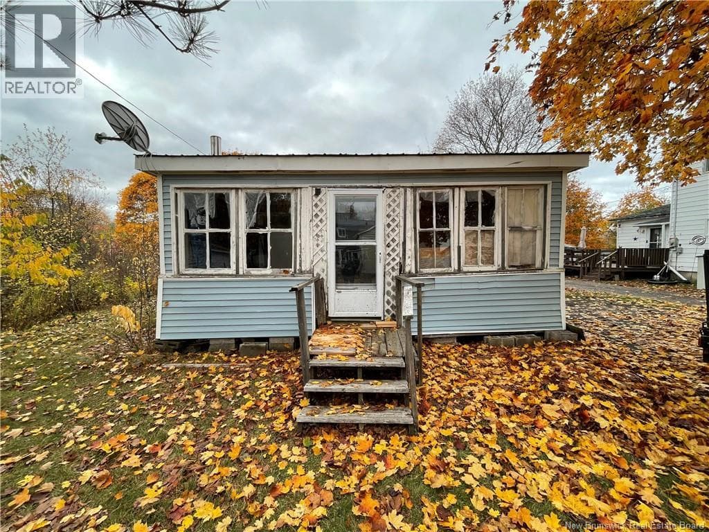28 AVENUE FIRST in 
