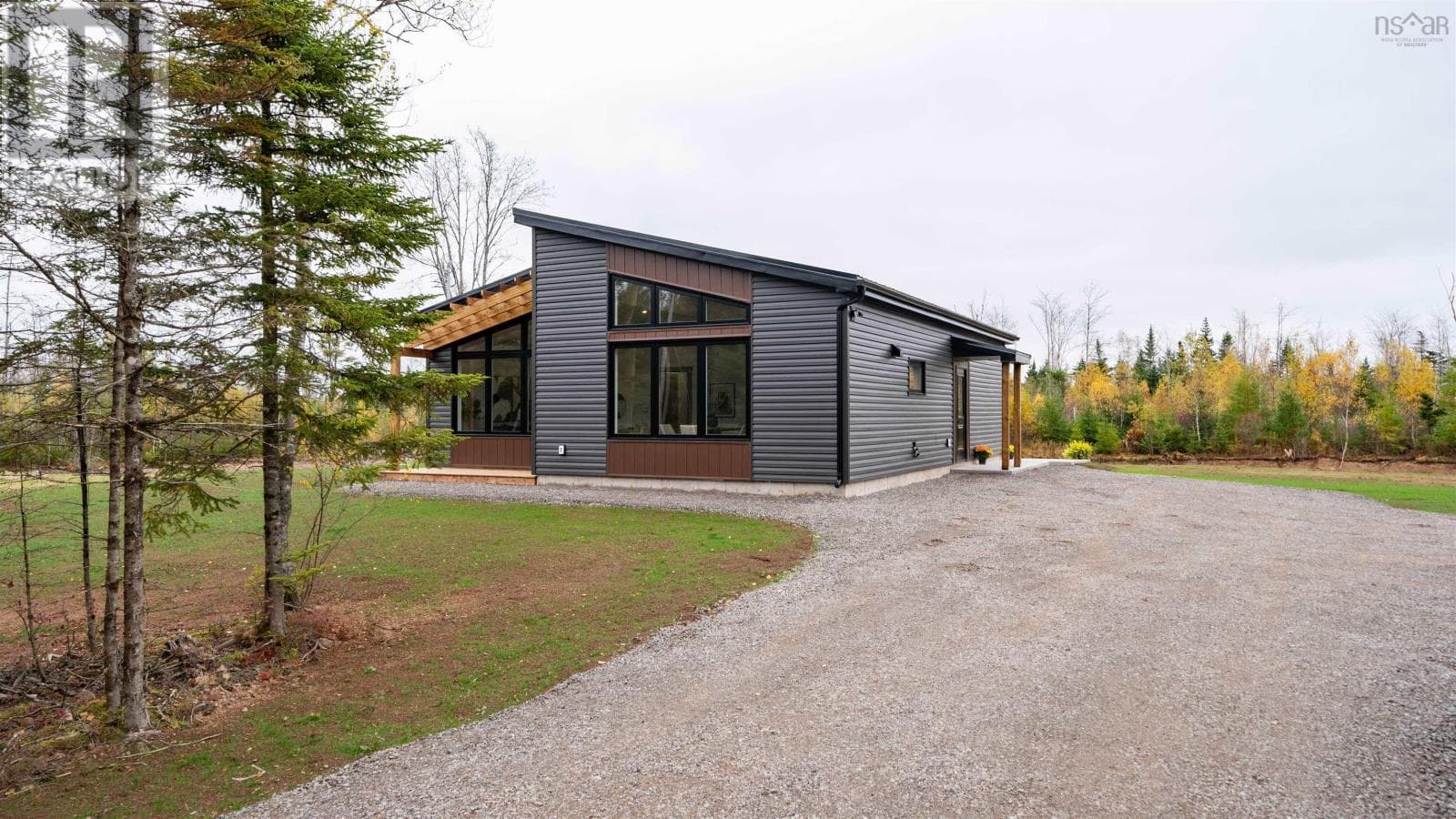 72 Chisholm Road, NSAR — photo 3
