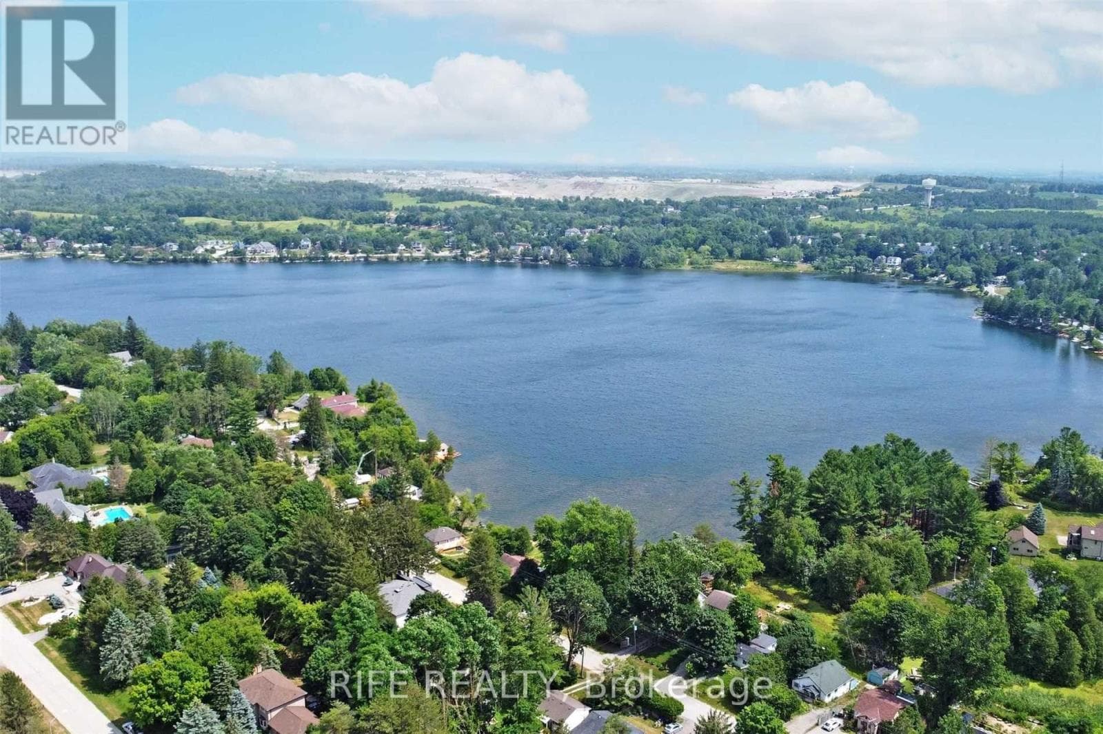 41 CONNOR DRIVE — photo 4