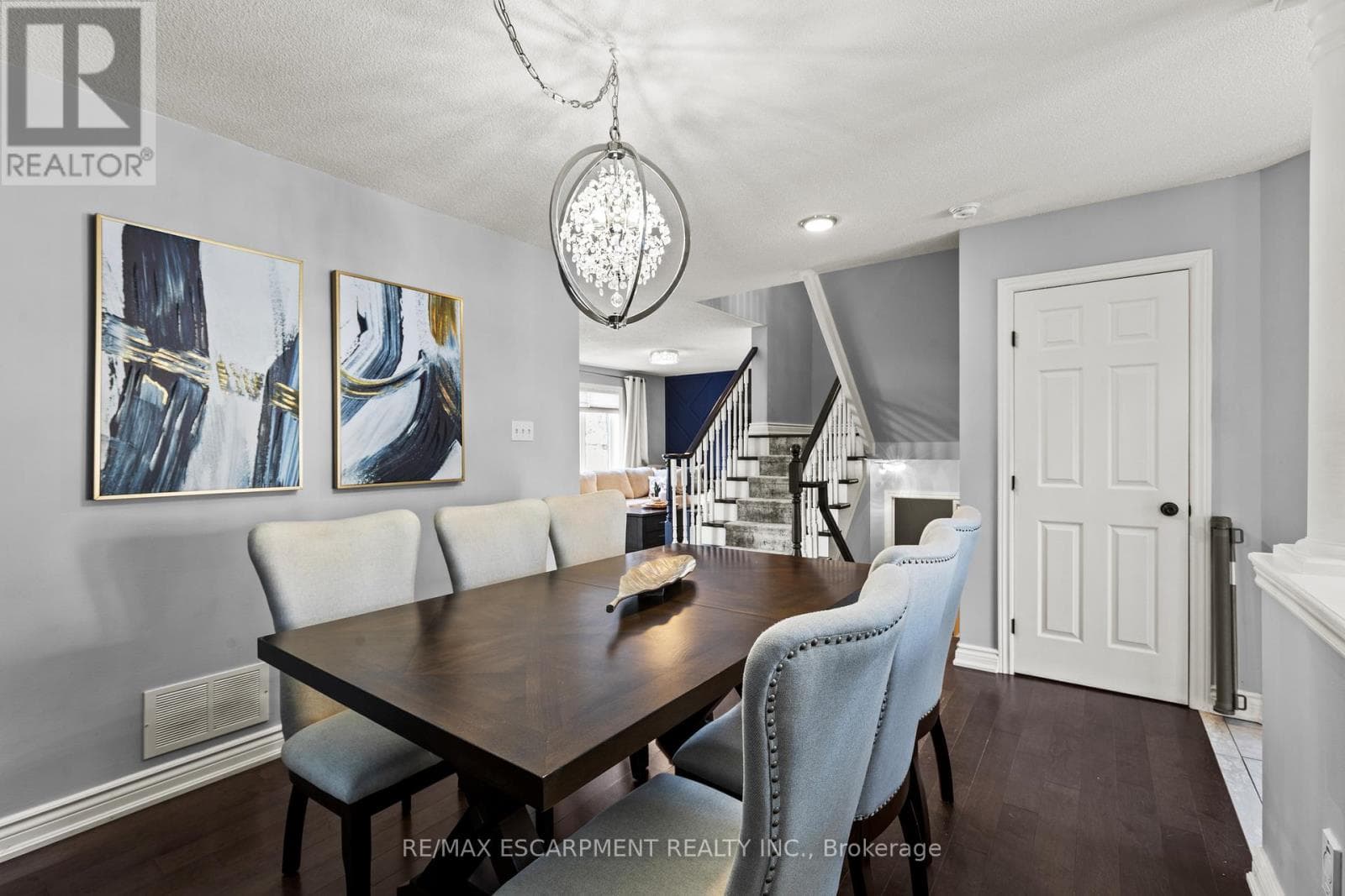 11 WILBUR DRIVE, Toronto — photo 4