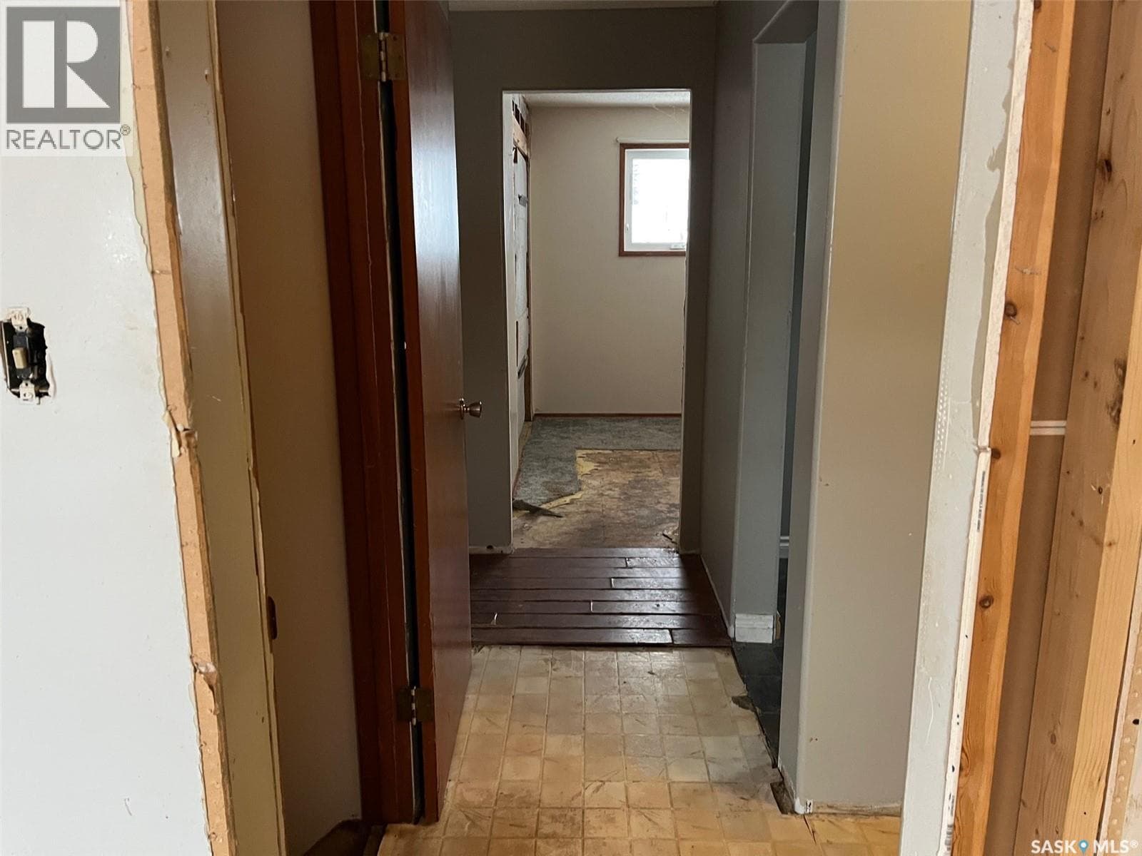 404 Central AVENUE — photo 5
