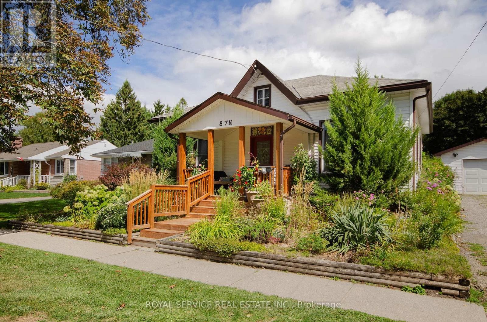 87 HOPE STREET NORTH, Central Lakes — photo 3