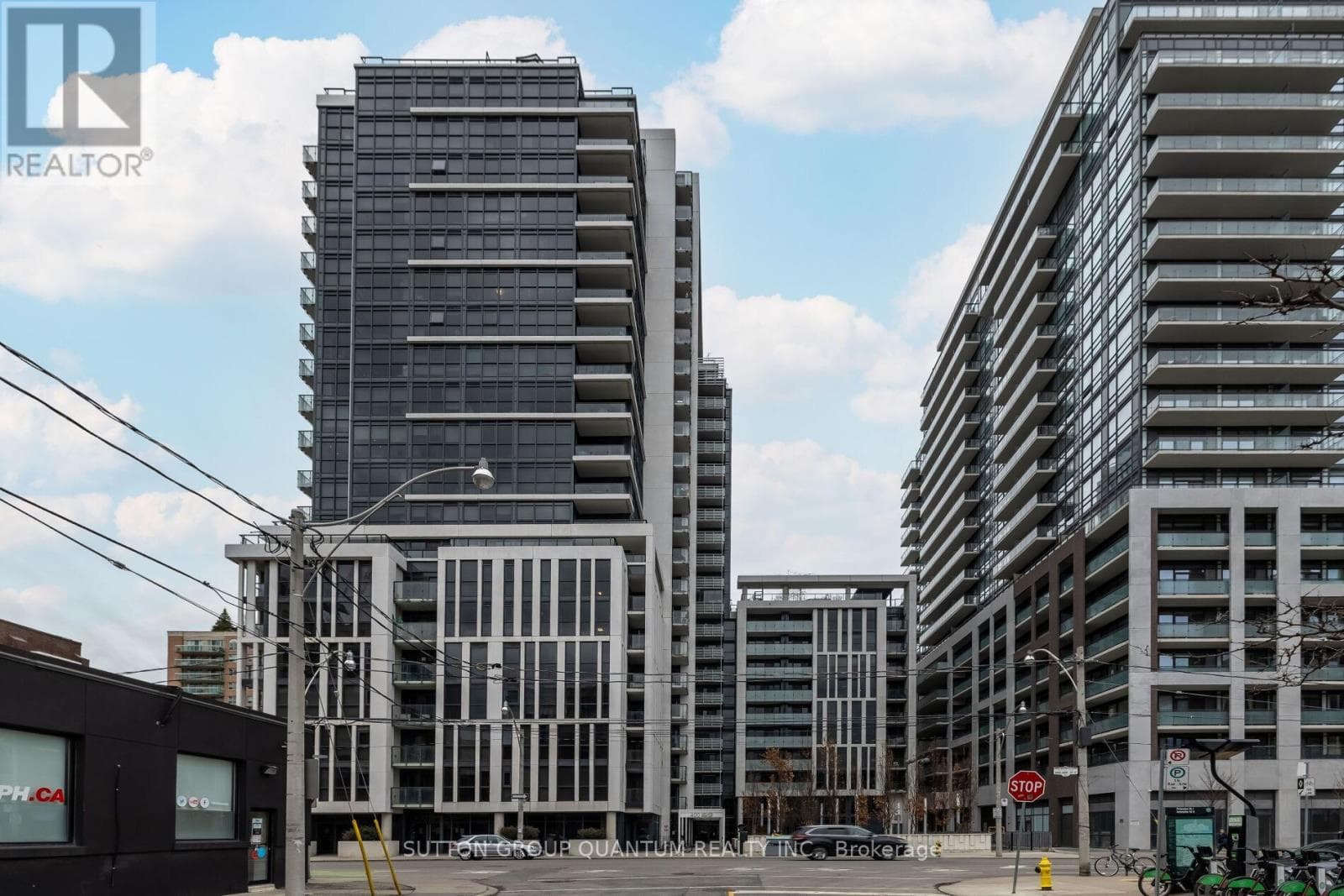 LPH 03 - 400 ADELAIDE STREET E, Toronto — photo 2
