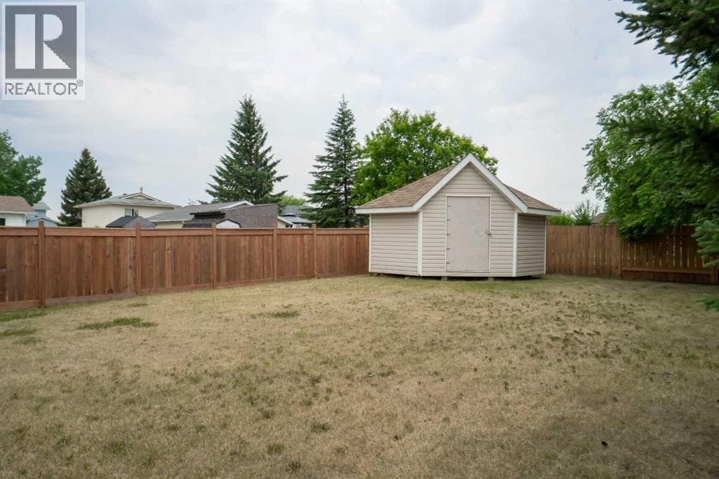 8325 101 AVENUE, Grande Prairie — photo 4