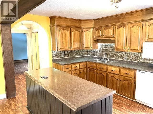183 DALTON AVENUE, PEIA — photo 5