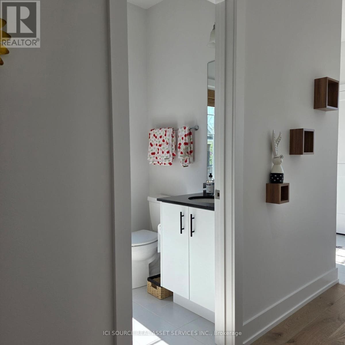 319 TELFORD TRAIL, Toronto — photo 4