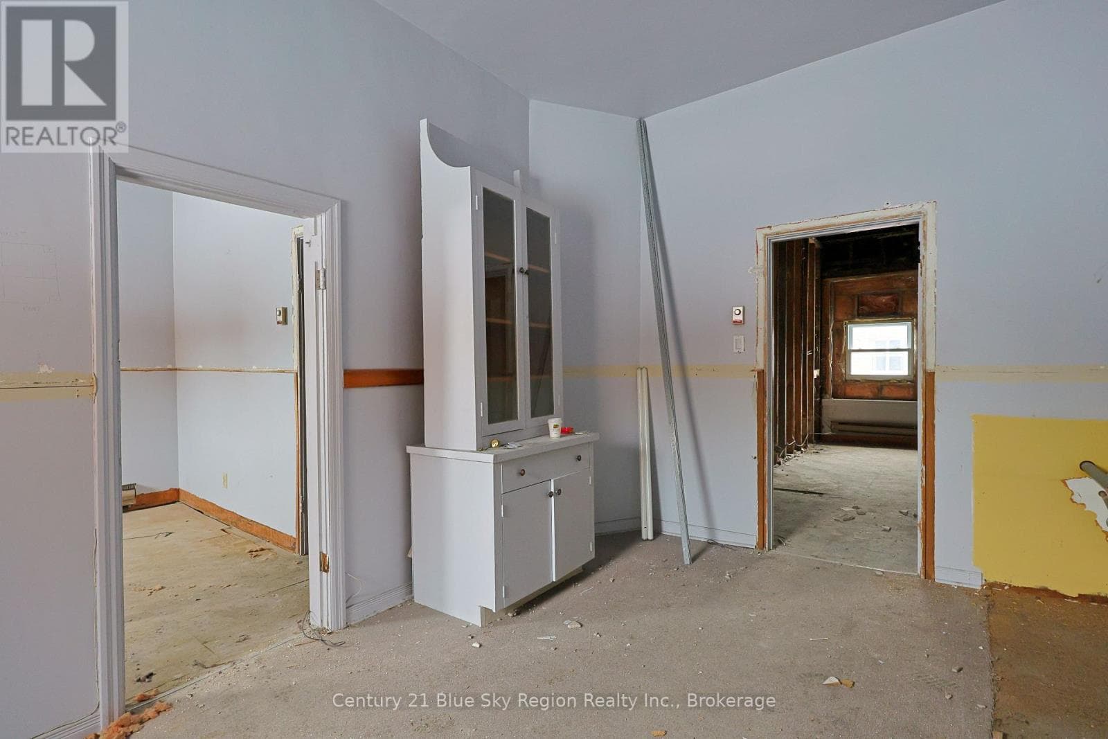 158 MAIN STREET W, North Bay — photo 5