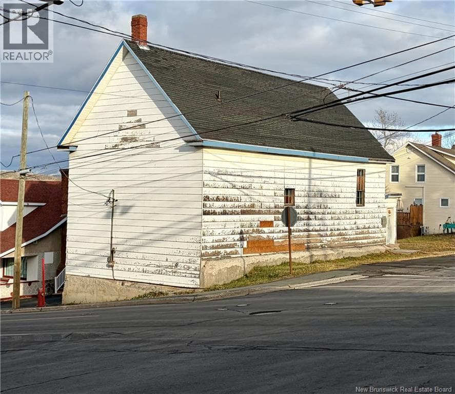 131 RENFREW STREET in 
