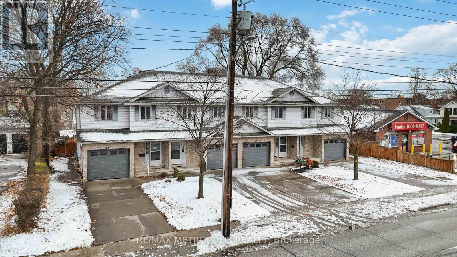 260-266 LONDON ROAD, Toronto — photo 3