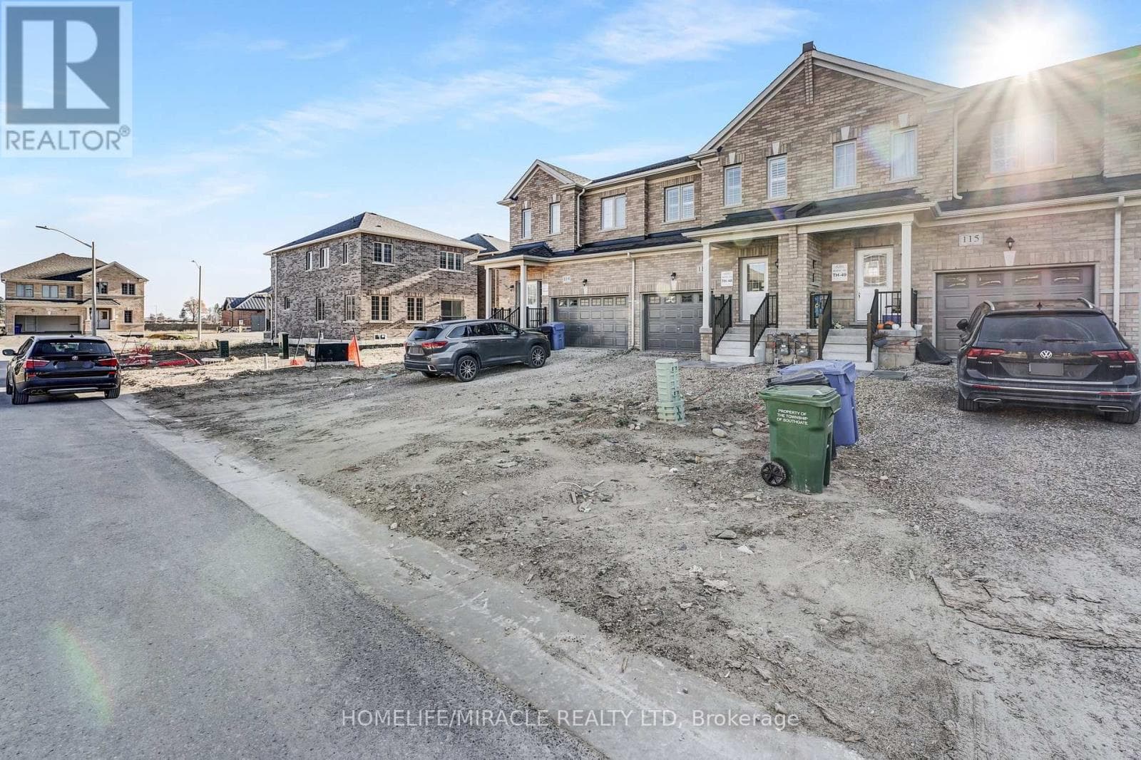 117 STOCKS AVENUE, Toronto — photo 3