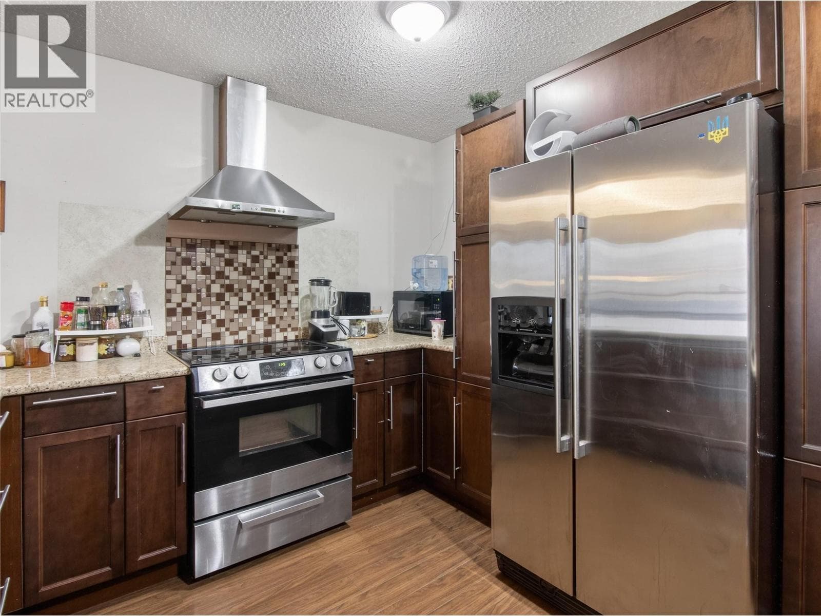 130 SKAHA PLAZA UNIT 406, Interior REALTORS® — photo 5