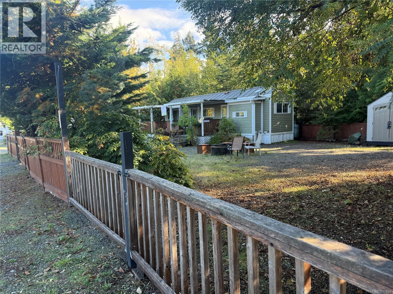 G12/13 2650 Turnbull Rd — photo 4